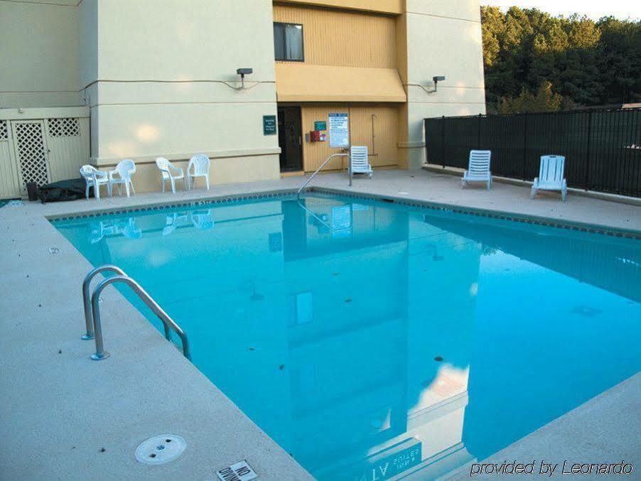 Отель La Quinta By Wyndham Atlanta Розуэлл Экстерьер фото